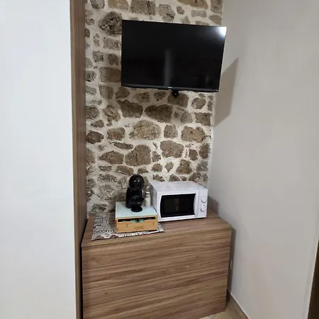 Casa de hóspedes Cavour 92 *
