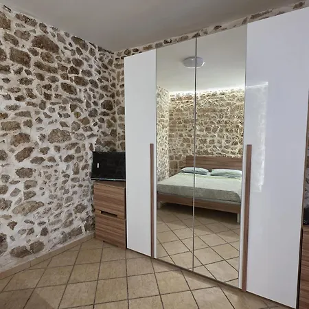 Cavour 92 * Alatri